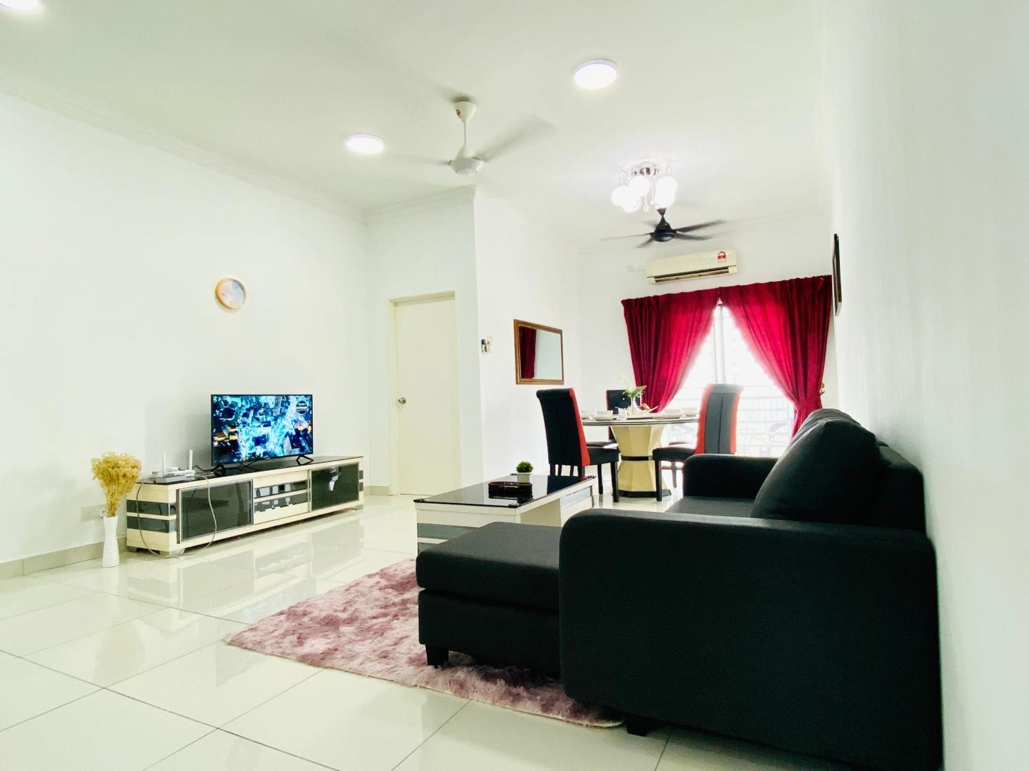 Cozy 1-10 Pax 4Qbeds 2Sbeds Shah Alam Sec7, I-City Esterno foto